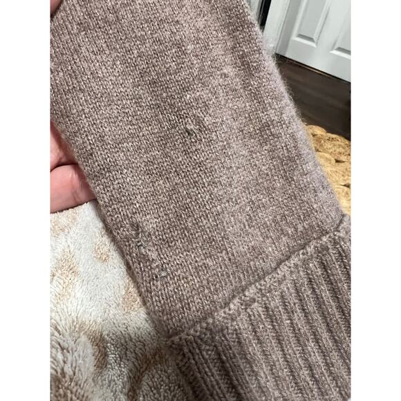 Lord & Taylor’s Women’s Cashmere open Cardigan Small - Picture 7 of 7